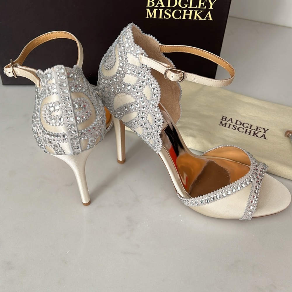 BADGLEY MISCHKA
Roxy Dress Sandals
Size 8 
Brand new with box and Dust bag